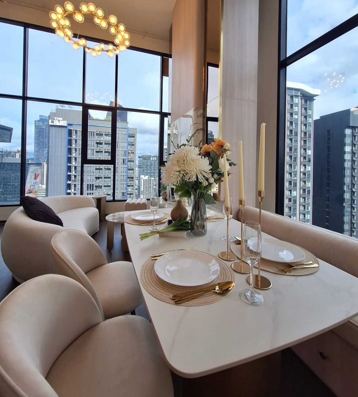 ให้เช่าคอนโดพระราม 9 เพชรบุรีตัดใหม่ RCA : ให้เช่าคอนโด knightsbridge space rama 9 ห้องใหม่ ไม่เคยอยู่ (ใกล้MRT พระราม9)