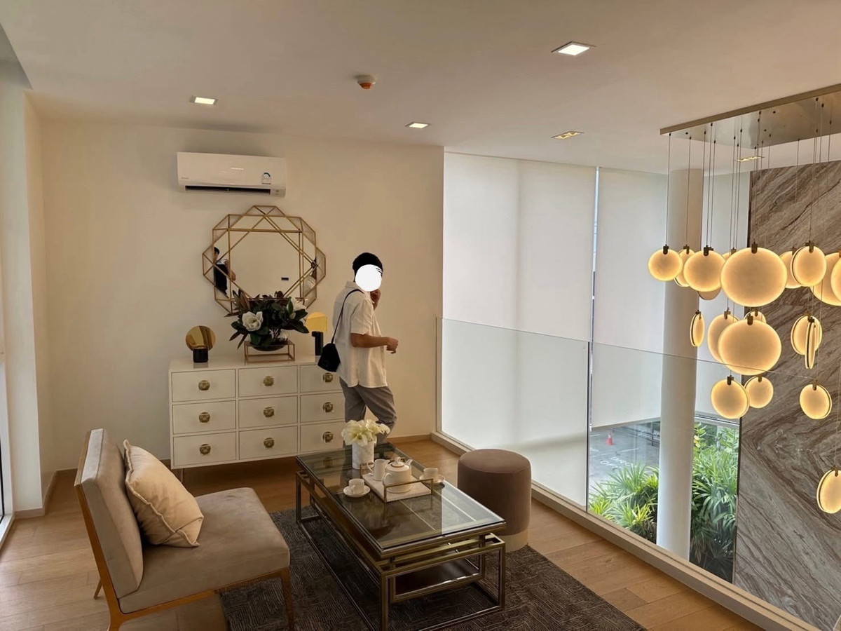 บ้านเลียบทางด่วนรามอินทรา : ขาย/เช่า บ้าน - home Office D8 Residence Luxury Pool Villa  ลาดพร้าว