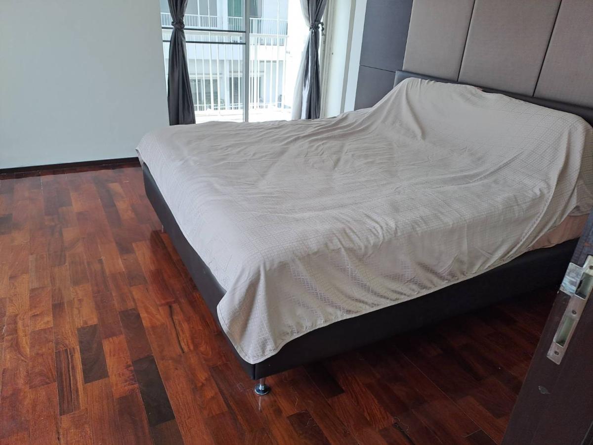 ขายคอนโดสุขุมวิท อโศก ทองหล่อ : 03/04/2026, Luxury 2 Bed Condo at Noble Ora Thonglor – Prime Location Near BTS Thong Lo! 
ขาย 16 ล้านบาท | เช่า 60,000 บาท/เดือน พร้อมสระว่ายน้ำ-ฟิตเนส-ระบบรักษาความปลอดภัยครบครัน! 0642748883