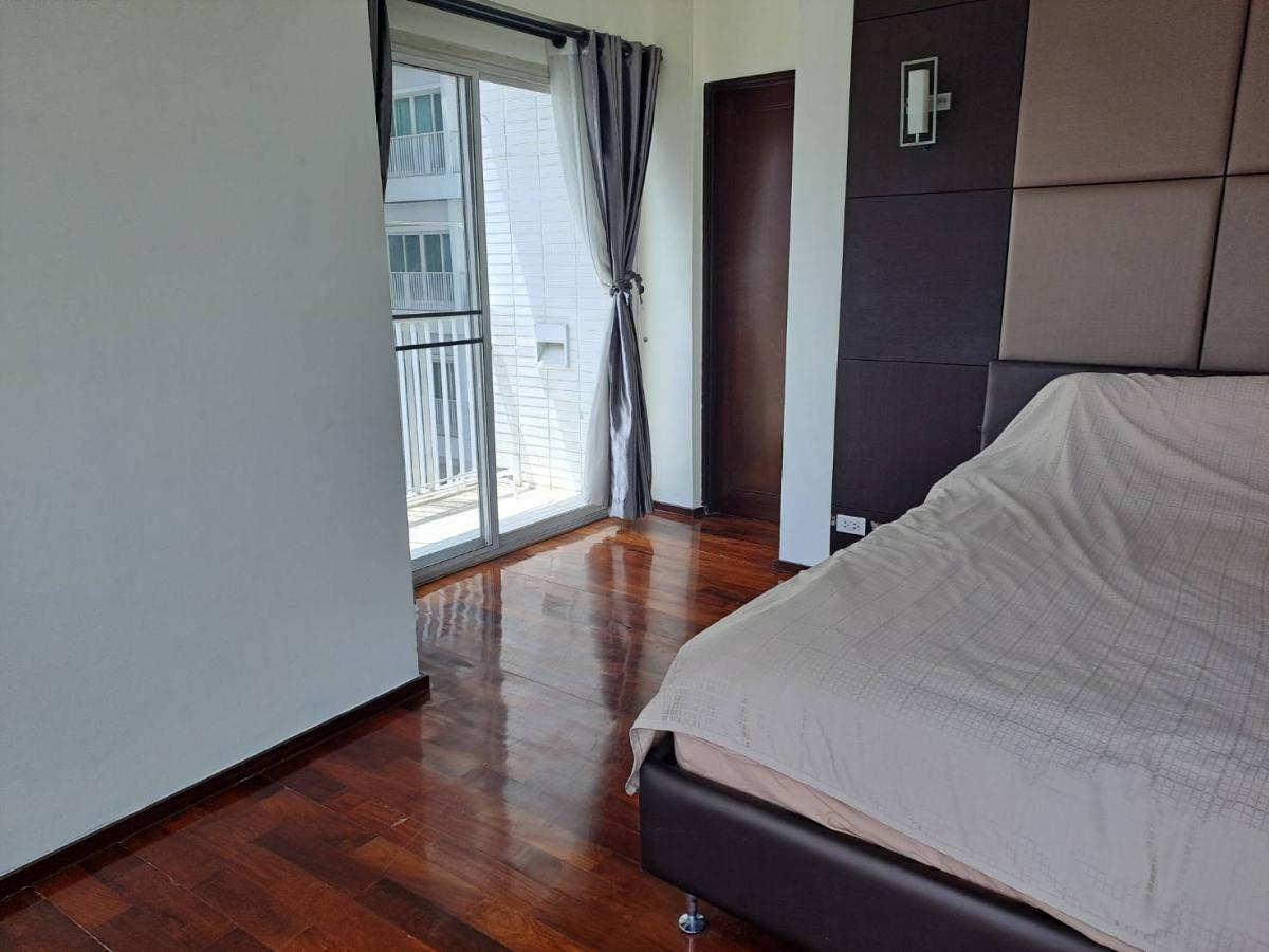 ขายคอนโดสุขุมวิท อโศก ทองหล่อ : 03/04/2026, Luxury 2 Bed Condo at Noble Ora Thonglor – Prime Location Near BTS Thong Lo! 
ขาย 16 ล้านบาท | เช่า 60,000 บาท/เดือน พร้อมสระว่ายน้ำ-ฟิตเนส-ระบบรักษาความปลอดภัยครบครัน! 0642748883