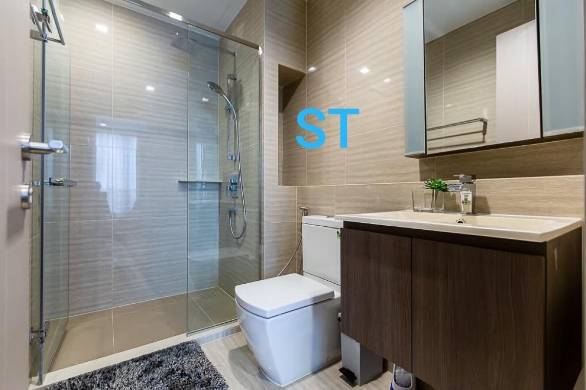 For SaleCondoBang kae, Phetkasem : 03/04/2026, Luxury condo The Line Asoke-Ratchada near MRT Rama 9
Only 3.95 million, spacious room 29.2 sqm with complete amenities! 0642748883