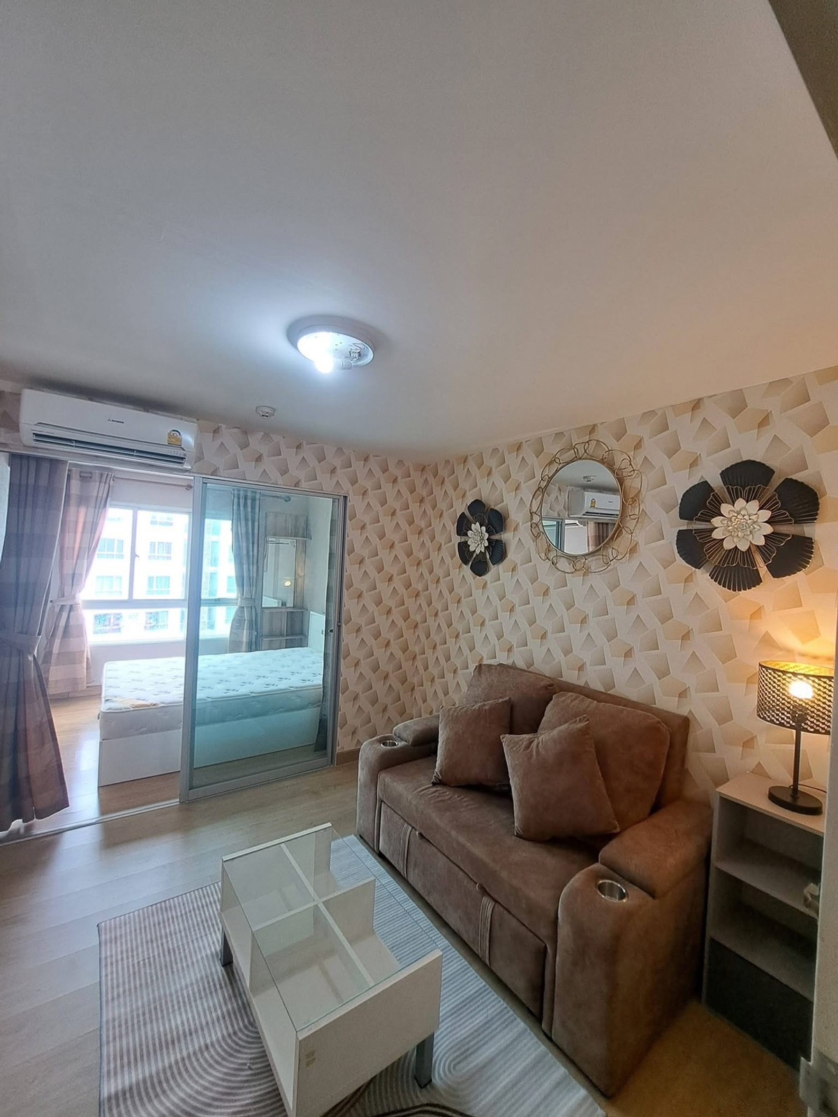 For RentCondoVipawadee, Don Mueang, Lak Si : Hurry and reserve now ‼️ Den Vipha for rent 🔥 Beautiful room, fully furnished 📍 Ready to move in 15 March 2026 (Responds to chats and answers calls very quickly)