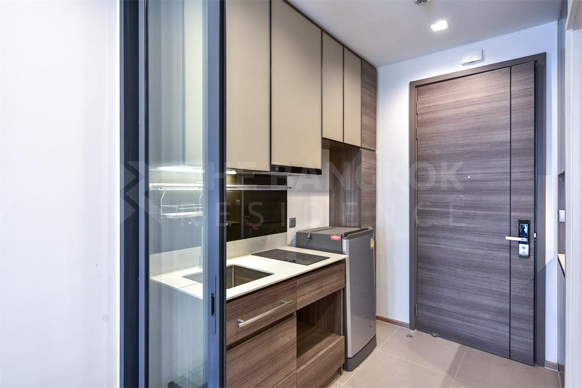 For RentCondoSapankwai,Jatujak : Hot Deal room for rent Size:34 sq.m Rent:16,000 baht Contact Suea 0959270315