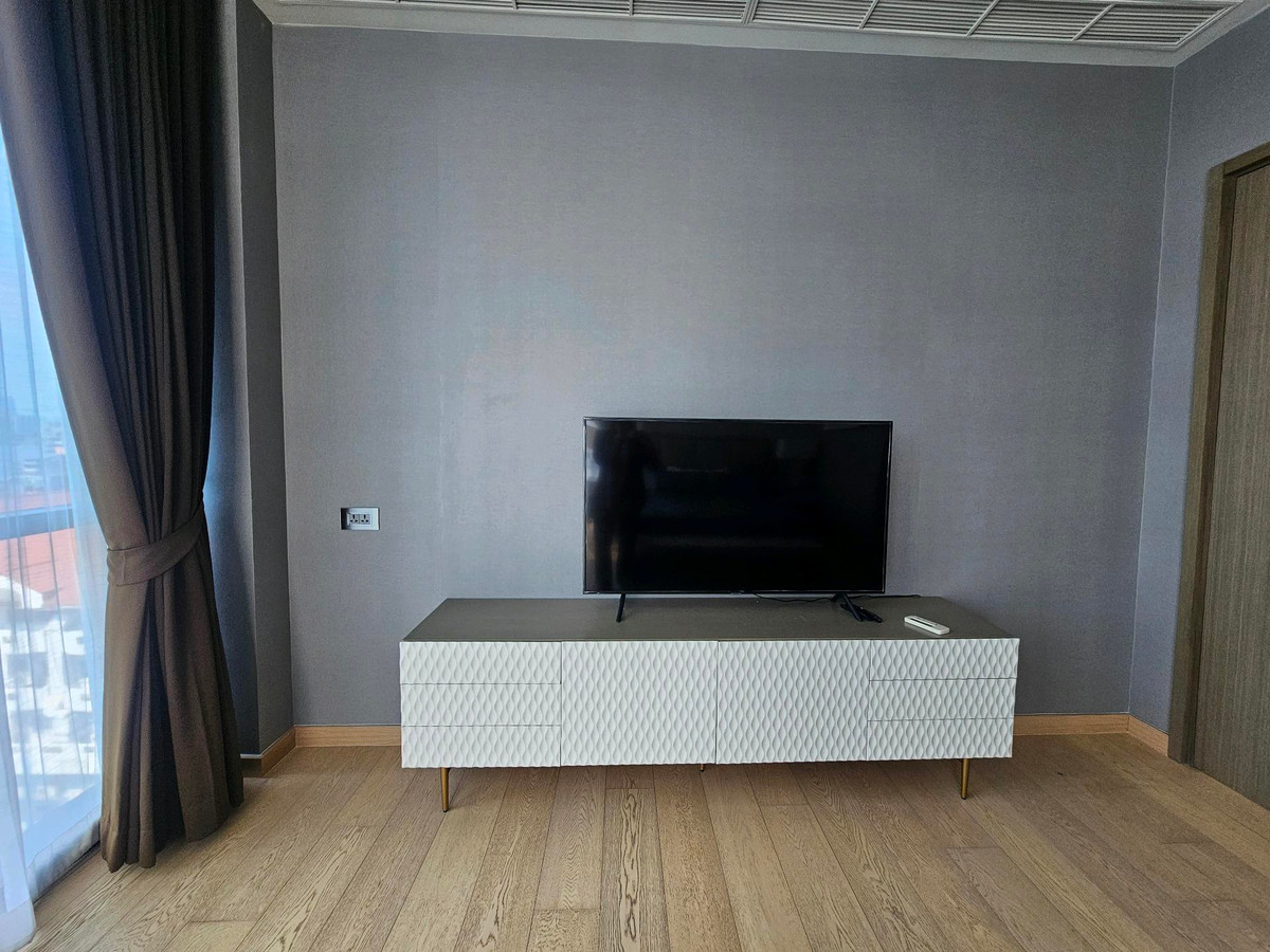 For RentCondoSukhumvit, Asoke, Thonglor : Very beautifully decorated room for rent, 2 bedrooms, 3 bathrooms, The Bangkok Thonglor.