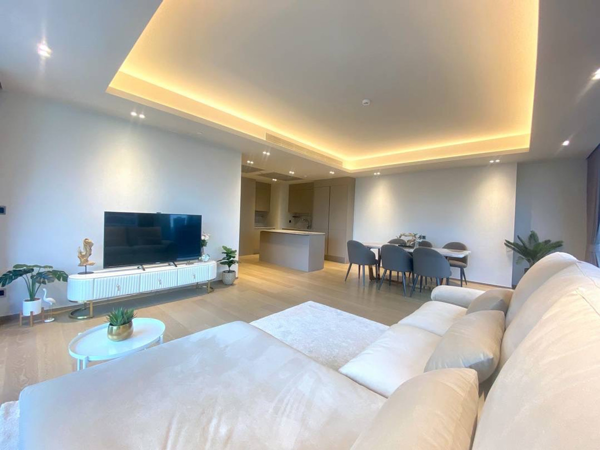 For RentCondoWitthayu, Chidlom, Langsuan, Ploenchit : (For Rent) Tonson One Residence (Tonson One Residence) – Super Luxury Condo in the heart of Ploenchit-Tonson. The most exclusive residence in the embassy area. High privacy and pets are allowed