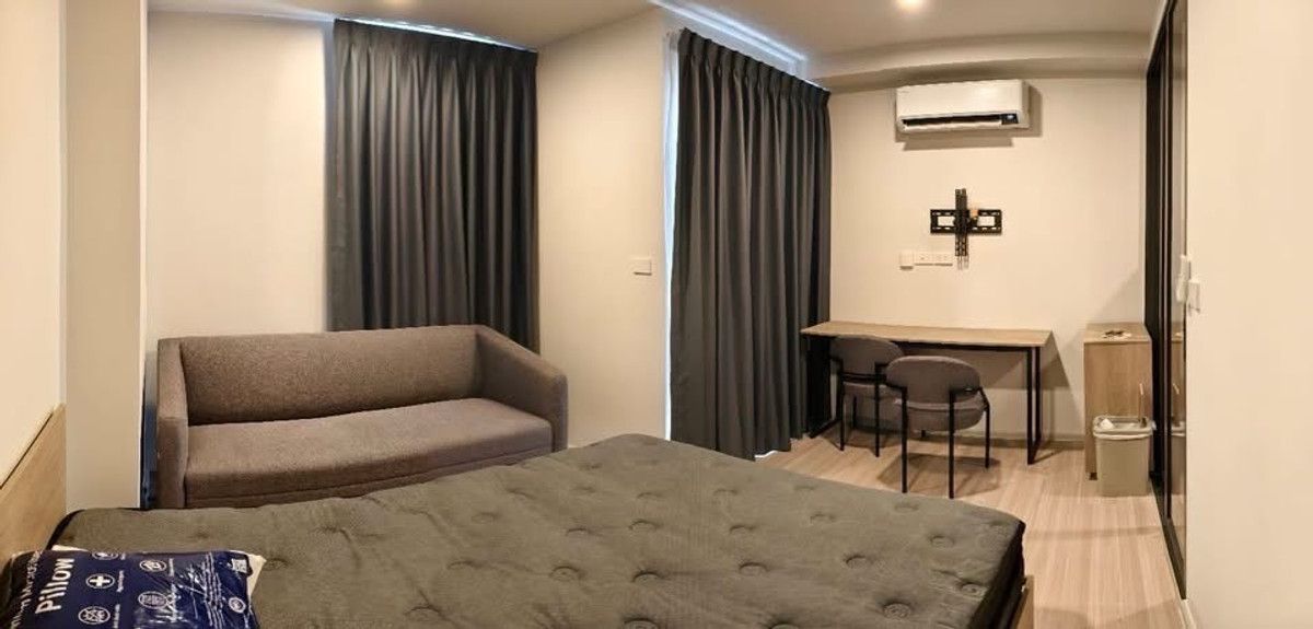 ให้เช่าคอนโดรัชดา ห้วยขวาง : 🏢 ให้เช่า 𝗤𝘂𝗶𝗻𝘁𝗮𝗿𝗮 𝗠𝗵𝘆 𝗚𝗲𝗻 𝗛𝘂𝗮𝗶 𝗞𝗵𝘄𝗮𝗻𝗴 🍃ควินทารา มาย’เจน รัชดา - ห้วยขวาง
📍 เพียง 350 เมตร จาก MRT ห้วยขวาง

💰 ค่าเช่า 14,000 บาท / เดือน