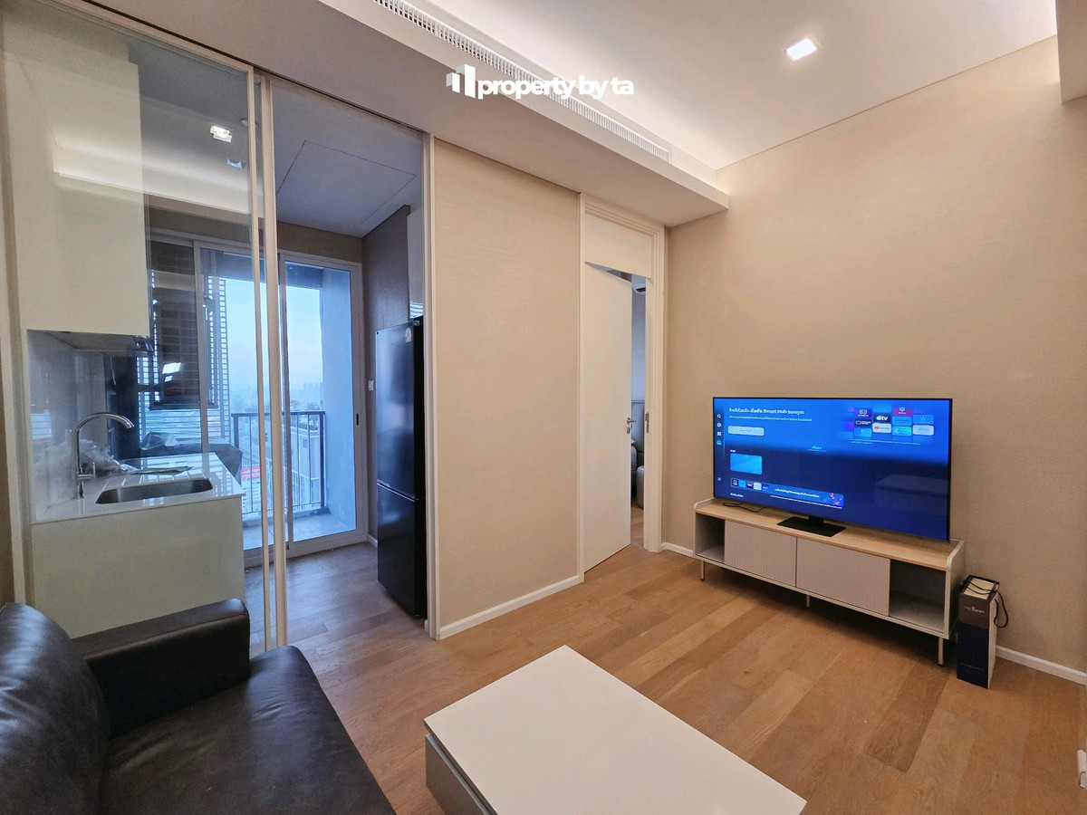 For RentCondoLadprao, Central Ladprao : (Next to BTS-MRT) The Saint Residences | Big room!! | Good location