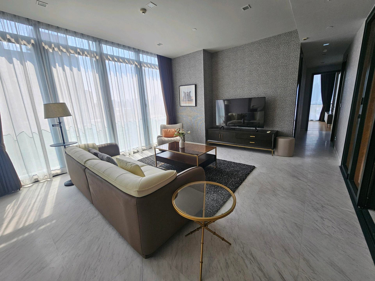 For RentCondoSukhumvit, Asoke, Thonglor : Very beautifully decorated room for rent, 2 bedrooms, 3 bathrooms, The Bangkok Thonglor.