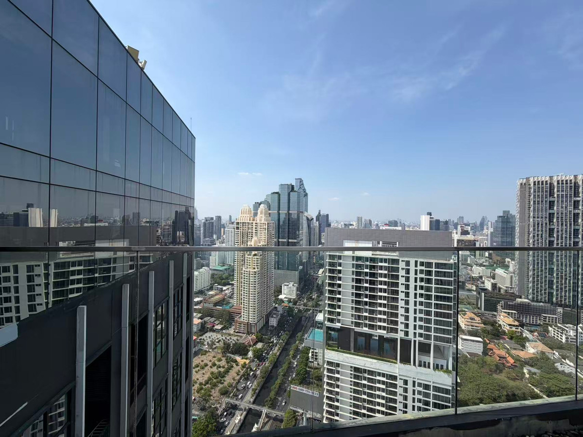 ให้เช่าคอนโดสาทร นราธิวาส : KnightsBridge Prime Sathon 37ตรม คอนโดลอฟท์ ให้เช่าเพียง 21000thb！