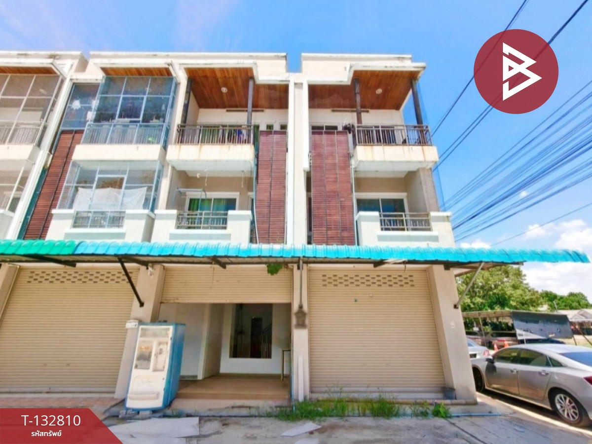 For SaleShop HouseSuphan Buri : Commercial building for sale, 3 floors, 2 units, Baan Ing Suan Project, Suphan Buri.