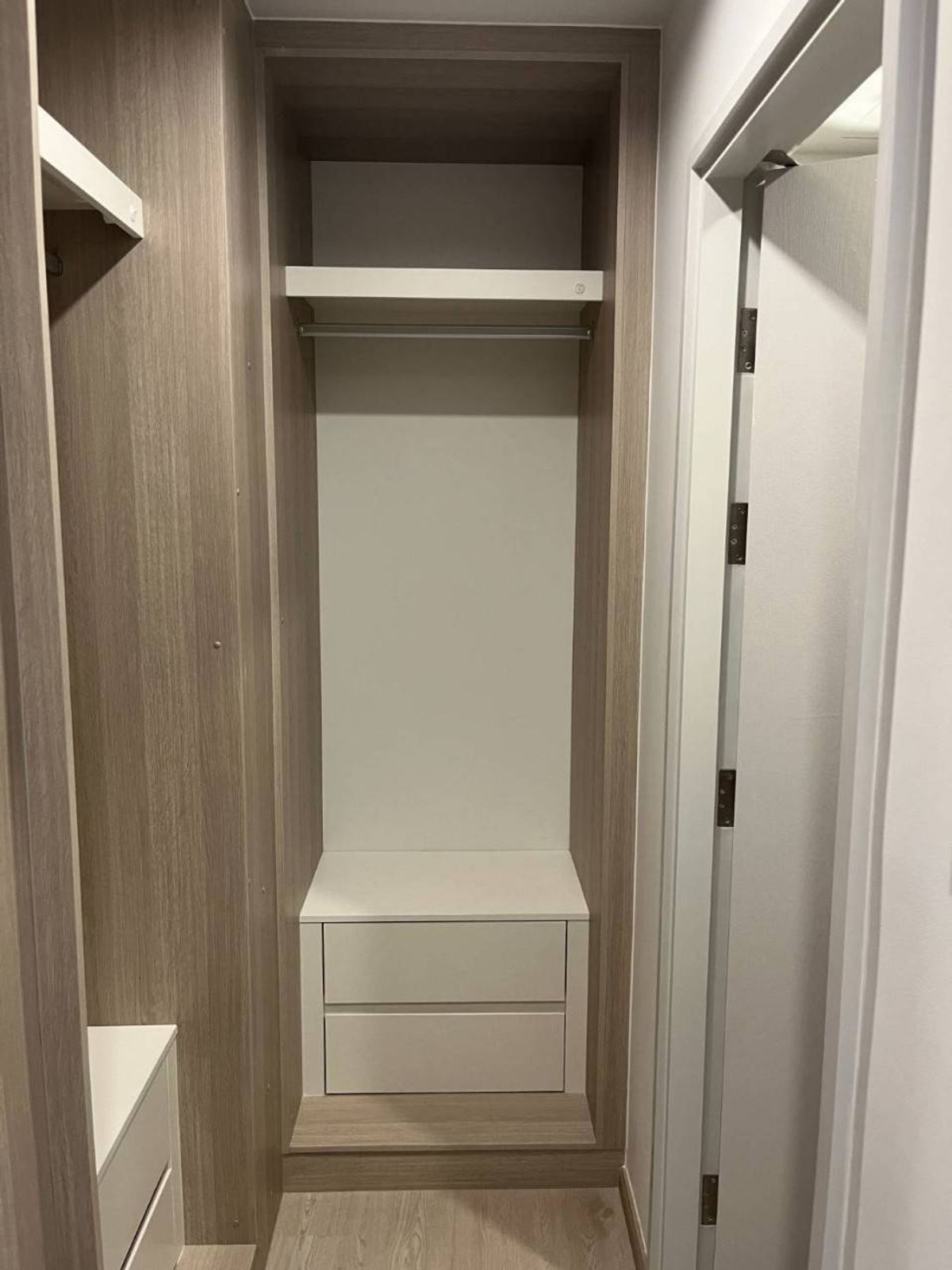 ให้เช่าคอนโดวงเวียนใหญ่ เจริญนคร : Reference Sathorn Wongwianyai คอนโดติด bts วงเวียนใหญ่ ว่างให้เช่า ห้องใหม่ สอบถามได้คับ