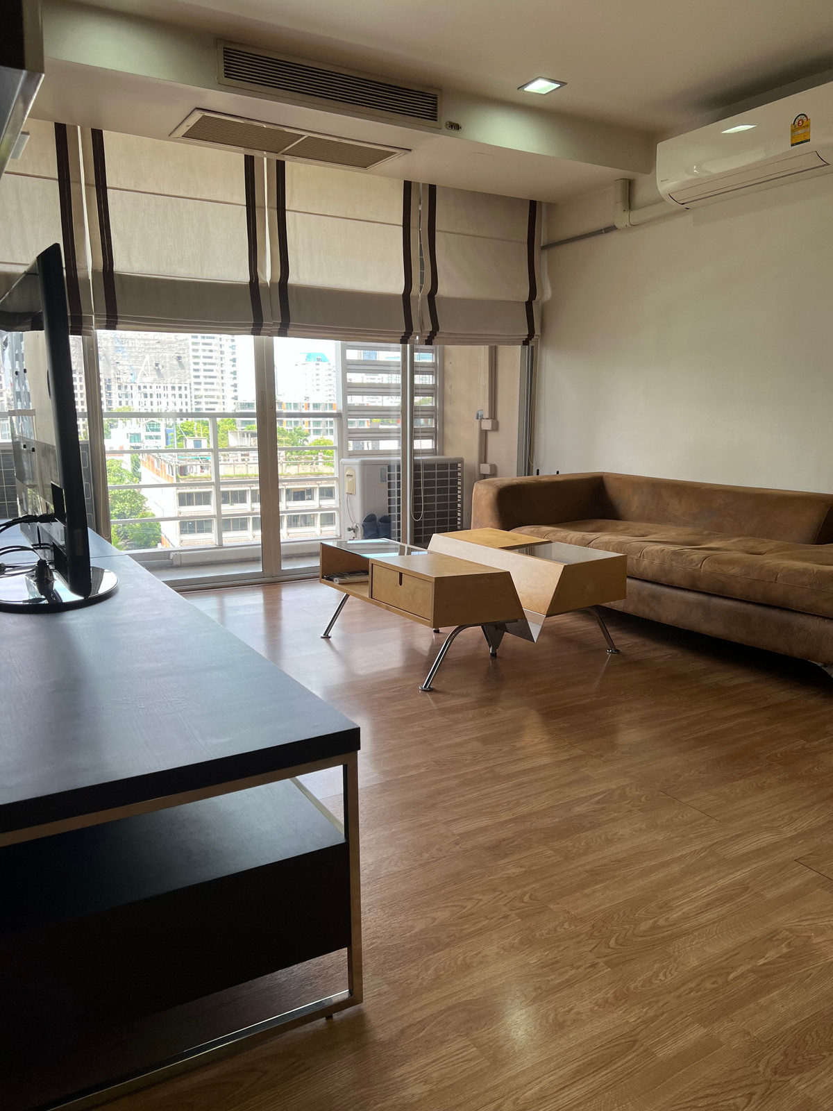 ให้เช่าคอนโดสุขุมวิท อโศก ทองหล่อ : ให้เช่า The Alcove 49 2 นอน 70 ตรม. ติดทองหล่อ ราคาหลุดตลาด! เฟอร์ครบ พร้อมเข้าอยู่ทันที