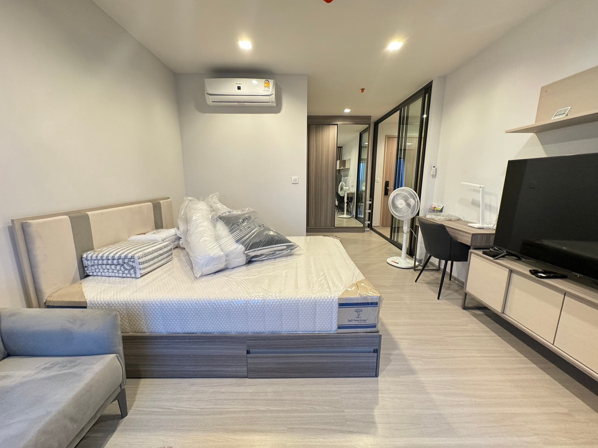 For RentCondoThaphra, Talat Phlu, Wutthakat : Life Sathorn Sierra, a very beautiful room, available and ready for rent, please inquire and make an appointment to view.