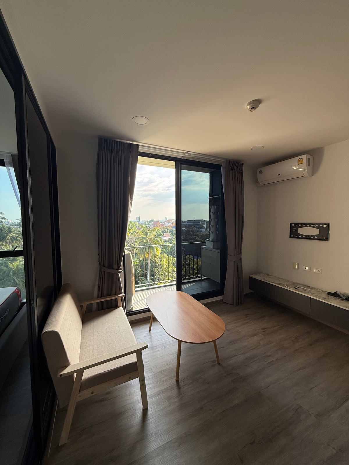 For RentCondoThaphra, Talat Phlu, Wutthakat : For rent, Beat Bang Wa Interchange, 1 bedroom, 30 sq m, near BTS, MRT Bang Wa.