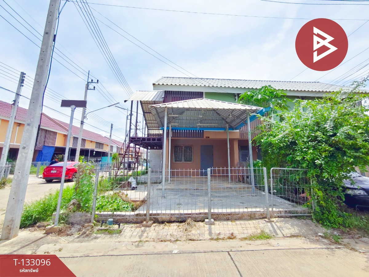 For SaleTownhomeNakhon Pathom : Urgent sale townhouse Nakhon Pathom Community Housing and Community Services (Sa Si Mum) ready to move in