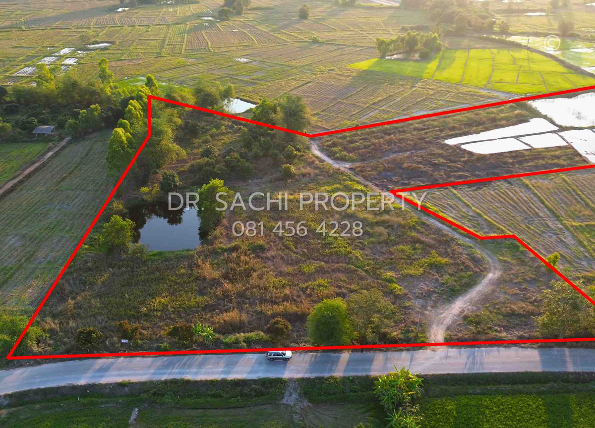 For SaleLandLamphun : Beautiful land for sale 13-0-19.3 rai near CPRAM Lamphun, near Lamphun city, only 10 minutes.