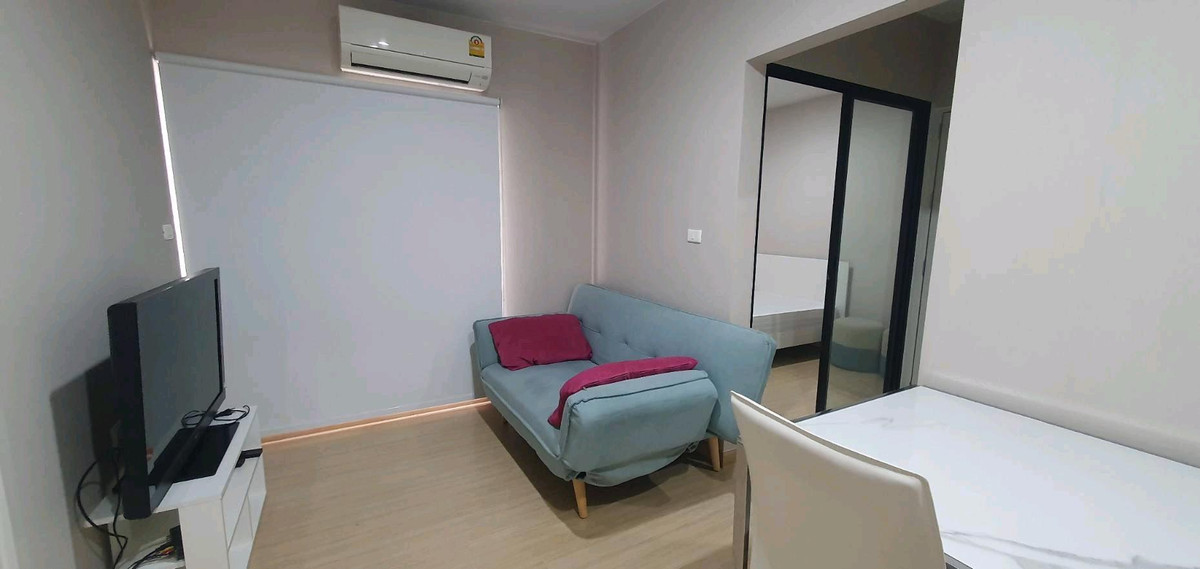 For RentCondoOnnut, Udomsuk : Corner room for rent, 2 bedrooms, 1 bathroom, The Tree On Nut Station.