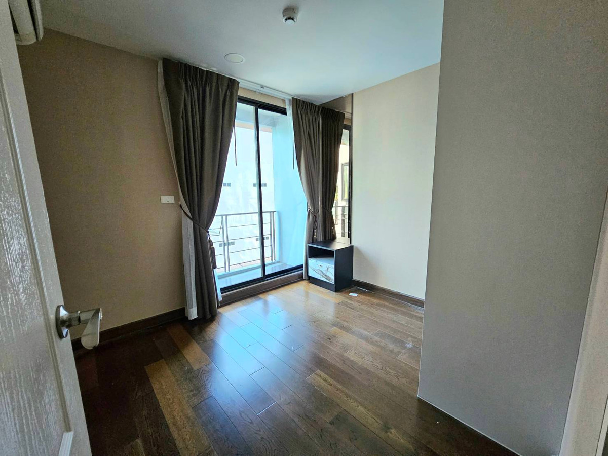 ขายคอนโดวงเวียนใหญ่ เจริญนคร : 🏠✨ แบงค์คอก เฟ’ลิซ สาทร - ตากสิน | ขายคอนโด 2 ห้องนอน (HBH-ST-193)