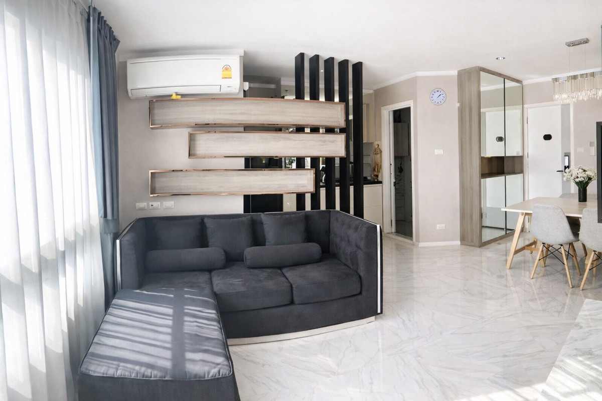 For RentCondoPattanakan, Srinakarin : For rent: Lumpini CondoTown Srinakarin – Hua Mak Station, specially decorated room, corner room, beautiful view.