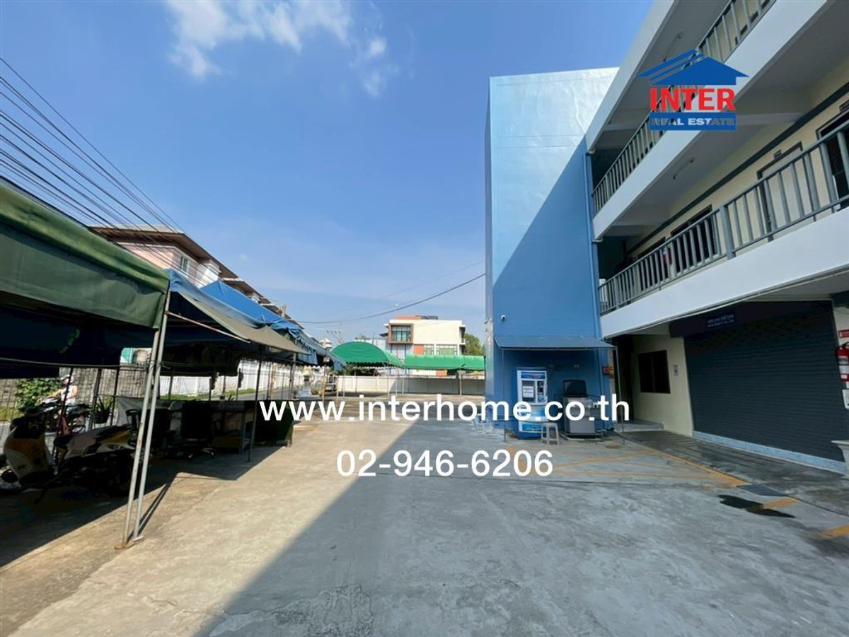 For SaleLandNawamin, Ramindra : Land + room for rent, 3 floors, 370 sq m. Land + room for rent, Soi Nawamin 74, Intersection 1, near Max Value, Nawamin Road, Ramintra Road, Bueng Kum District, Bangkok