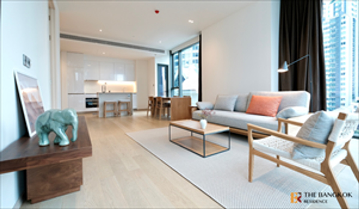 ให้เช่าคอนโดสุขุมวิท อโศก ทองหล่อ : The strand thonglor : 2 Beds 2 baths !! still available