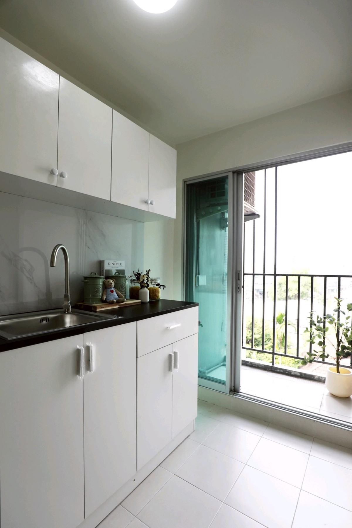 ขายคอนโดนวมินทร์ รามอินทรา : เจ้าของขายเอง📍ดี คอนโด รามอินทรา (D Condo Ramindra) | คอนโดรีโนเวทใหม่🌟 สวยหรูเหมือนอยู่โรงแรม | เพียง 500 เมตร จาก 🚆สถานีมัยลาภ