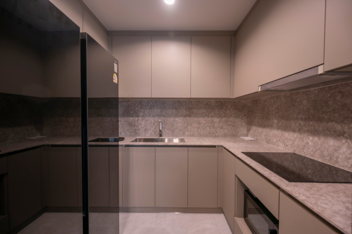 For SaleCondoRama9, Petchburi, RCA : 2 bedroom condo, ready to move in, in the heart of the research center | PYNN SOONVIJAI 🕊️ Pinn Research Center