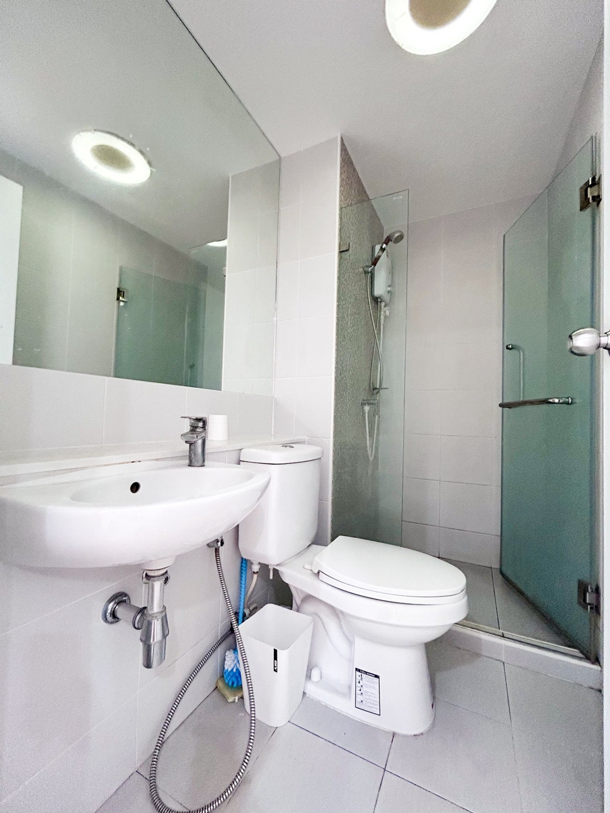 ให้เช่าคอนโดอ่อนนุช อุดมสุข : ห้องหัวมุม วิวสระว่ายน้ำ เช่า 2 ห้องนอน 1 ห้องน้ำ เดอะ ทรี อ่อนนุช สเตชั่น