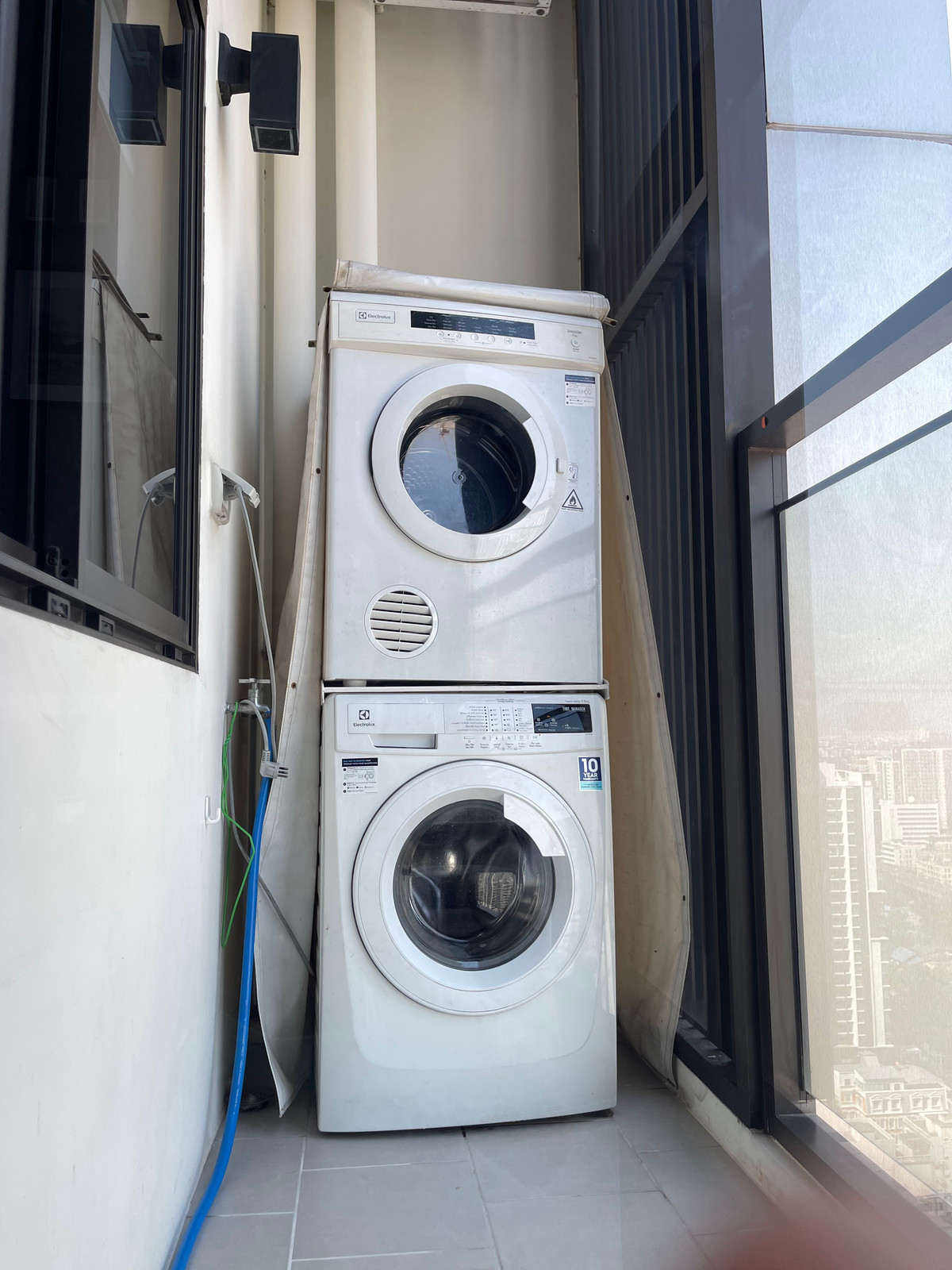 ให้เช่าคอนโดพระราม 9 เพชรบุรีตัดใหม่ RCA : ให้เช่า ชีวาทัย เรสซิเดนซ์ อโศก ใกล้ MRT พระราม 9 ราคา 24,000 บาท