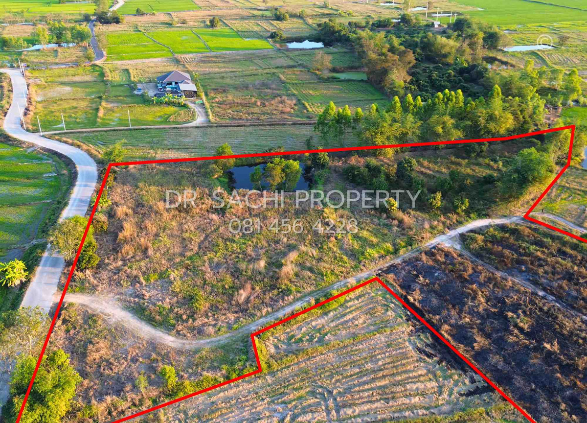 For SaleLandLamphun : Beautiful land for sale 13-0-19.3 rai near CPRAM Lamphun, near Lamphun city, only 10 minutes.