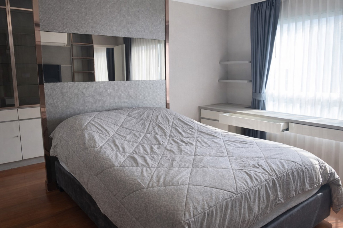 For RentCondoPattanakan, Srinakarin : For rent: Lumpini CondoTown Srinakarin – Hua Mak Station, specially decorated room, corner room, beautiful view.