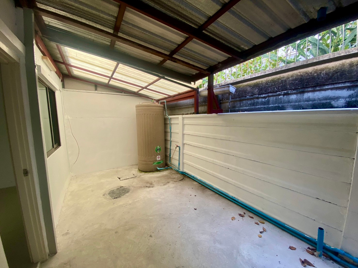 For SaleTownhomePattanakan, Srinakarin : For Sale: 2-Storey Townhome at Pruksa Ville 73 Pattanakarn 38 | Wide Frontage | Extra Space | Design It Your Way