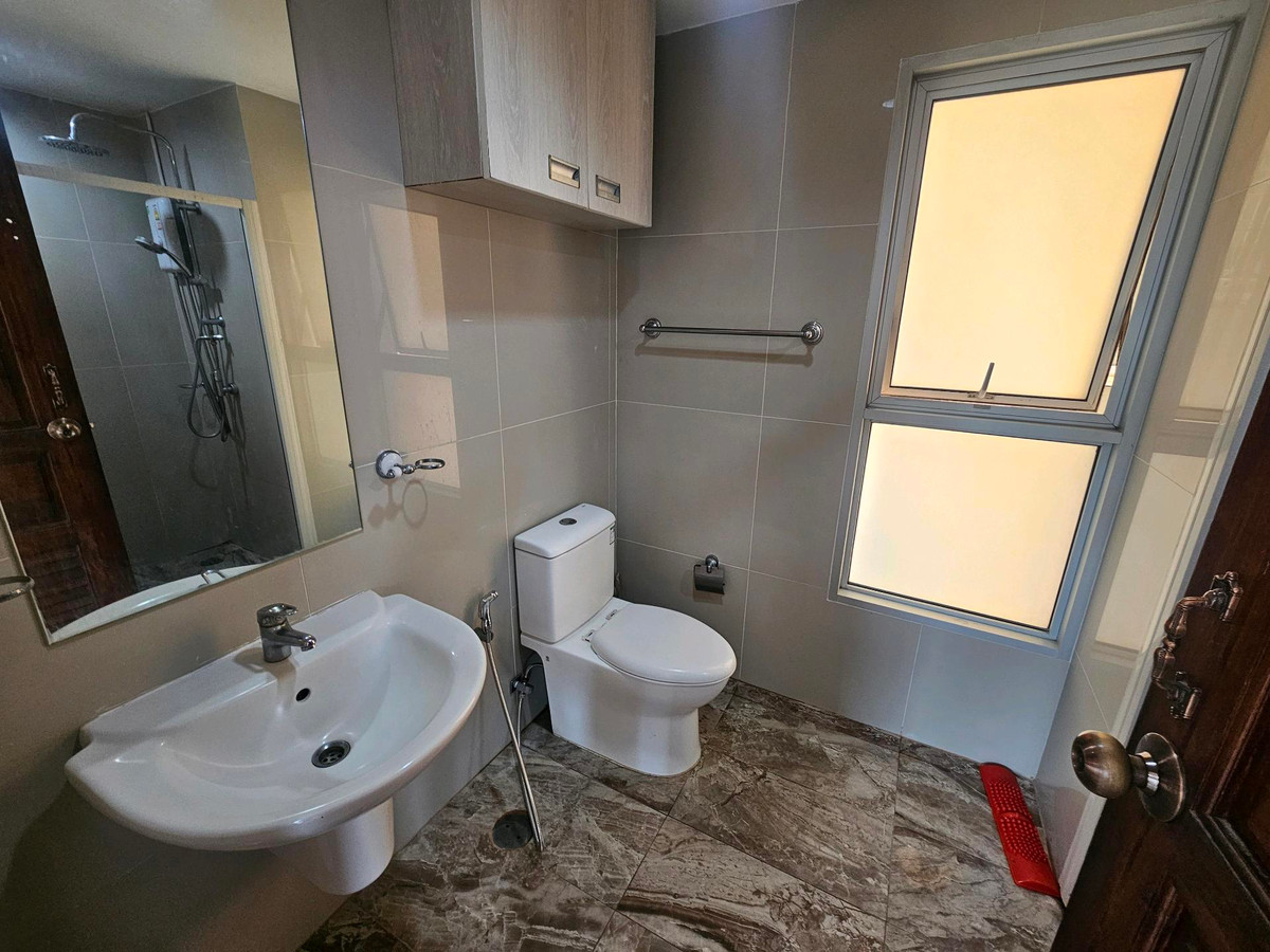 For RentCondoOnnut, Udomsuk : Buy new curtains for every room, beautiful room, cheap to rent, 2 bedrooms, 2 bathrooms, S&S Sukhumvit 101.