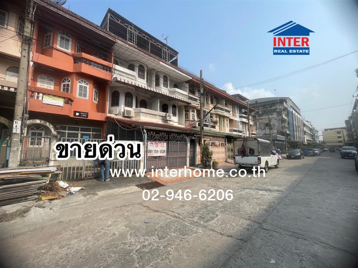 For SaleTownhomeBang kae, Phetkasem : Townhouse, 3 floors, 24.9 sq m, Chat Nakhon Bang Khae-Bang Bon Village, Soi Chat Nakhon Soi 2, Kanlapapruek Road, Phetkasem-Kanchanaphisek Road, Bang Bon 1 Road, Bang Khae District, Bangkok.