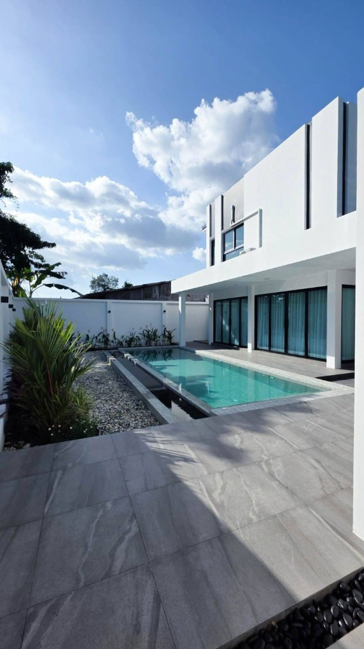 For SalePhuket : 🏡 Pool Villa Phuket, Rawai | Sold with Tenant, Yield 7.87%* Price: 12.5 MB (2 MB Discount) 📞 065-626-5636 (Kie)