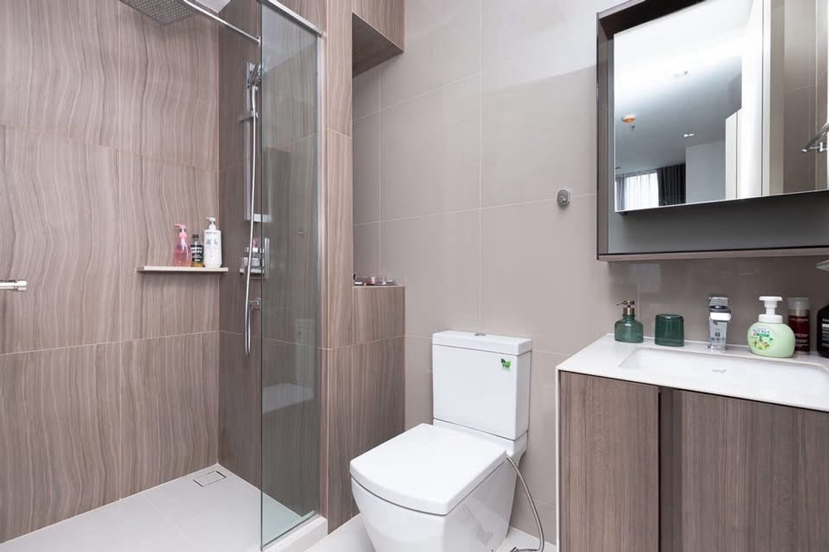 For RentCondoSapankwai,Jatujak : 🏢 For rent 𝗧𝗵𝗲 𝗟𝗶𝗻𝗲 𝗣𝗵𝗮𝗵𝗼𝗻-𝗣𝗿𝗮𝗱𝗶𝗽𝗮𝘁 (Phahon–Padiphat)The Line Phahonyothin - Padiphat
💰 Rental price 20,000 baht / month