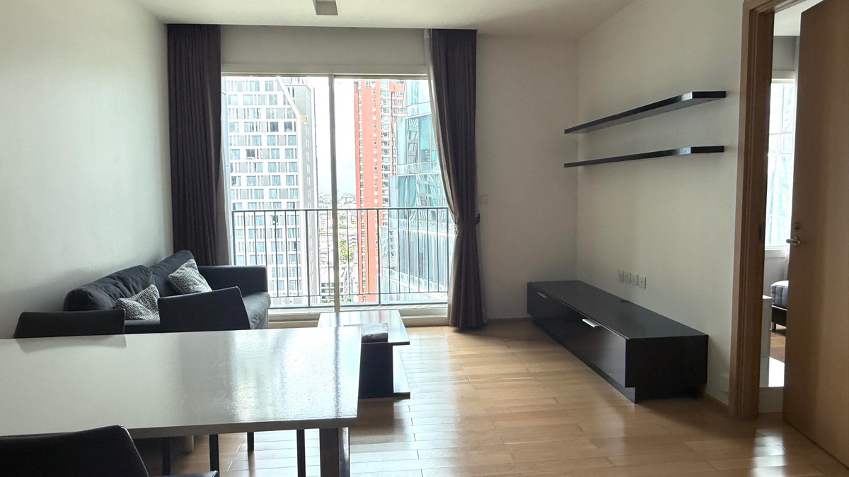 ให้เช่าคอนโดสุขุมวิท อโศก ทองหล่อ : 🔥เช่าด่วน 30k🔥 คอนโด Siri at Sukhumvit - 1BR ห้องใหญ่ 52Sq.m. เจ้าของรีบปล่อย