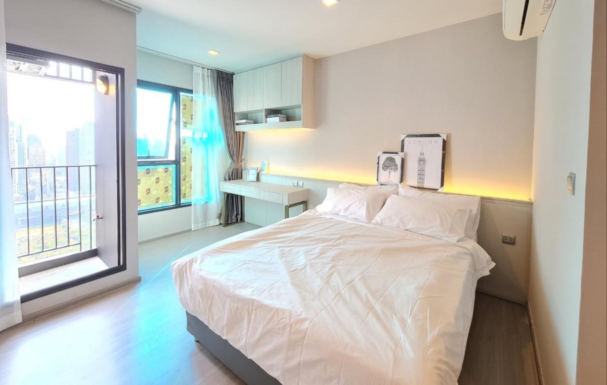 ให้เช่าคอนโดพระราม 9 เพชรบุรีตัดใหม่ RCA : เพียง 16.5k🔥ปล่อยเช่า คอนโดใกล้MRT พระราม9 :  Life asoke rama9 : ราคาดีพิเศษ✨เฟอร์นิเจอร์ครบ พร้อมอยู่