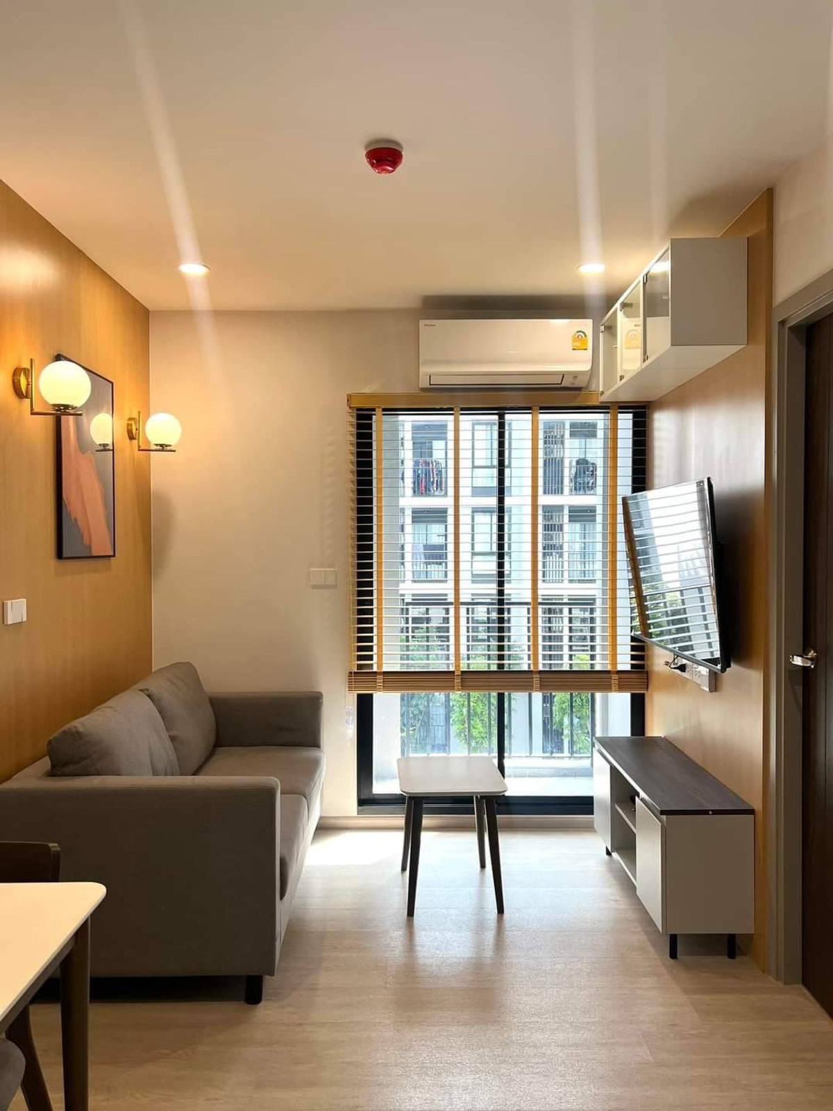 For RentCondoPathum Thani,Rangsit, Thammasat : Condo For Rent | Pool View 2 Bedrooms 1 Bathroom “Nue Cross Khukhot Station” 36 Sq.m. Near BTS Khu Khot