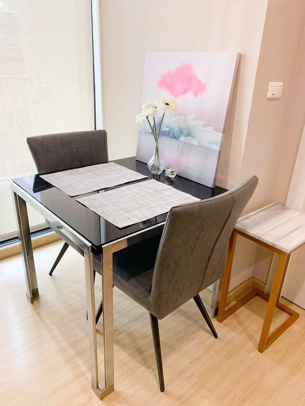 For RentCondoOnnut, Udomsuk : Beautifully decorated room available, cheap for rent, 1 bedroom, 1 bathroom, The Tree On Nut Station.