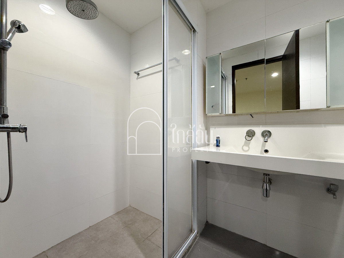 ขายคอนโดรัชดา ห้วยขวาง : 🚨 Flash Sale ห้องนี้เท่านั้น! เจ้าของอยู่เองไม่เคยปล่อยเช่า ✨ ขาย/SALE🧡 Rhythm Ratchada (ริทึ่ม รัชดา) - KC063