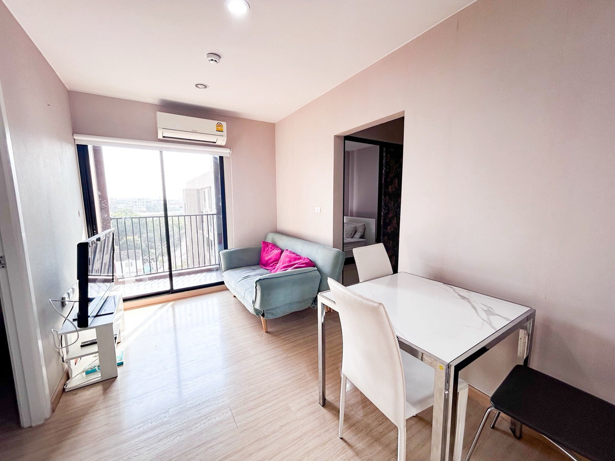 ให้เช่าคอนโดอ่อนนุช อุดมสุข : ห้องหัวมุม วิวสระว่ายน้ำ เช่า 2 ห้องนอน 1 ห้องน้ำ เดอะ ทรี อ่อนนุช สเตชั่น