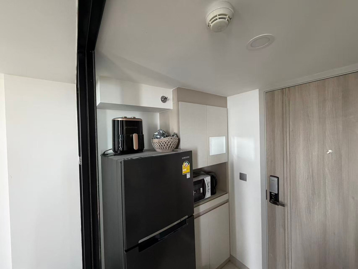 ให้เช่าคอนโดสาทร นราธิวาส : KnightsBridge Prime Sathon 37ตรม คอนโดลอฟท์ ให้เช่าเพียง 21000thb！