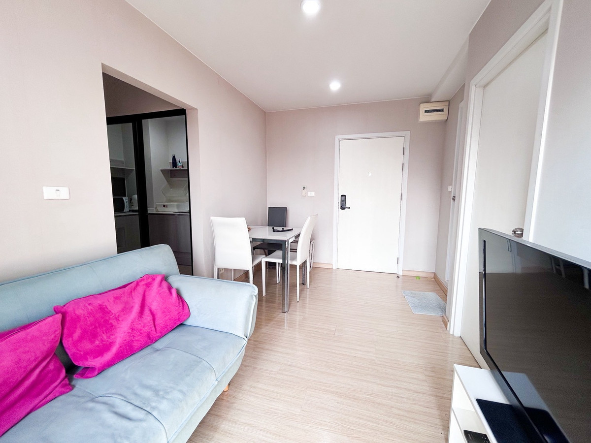 ให้เช่าคอนโดอ่อนนุช อุดมสุข : ห้องหัวมุม วิวสระว่ายน้ำ เช่า 2 ห้องนอน 1 ห้องน้ำ เดอะ ทรี อ่อนนุช สเตชั่น