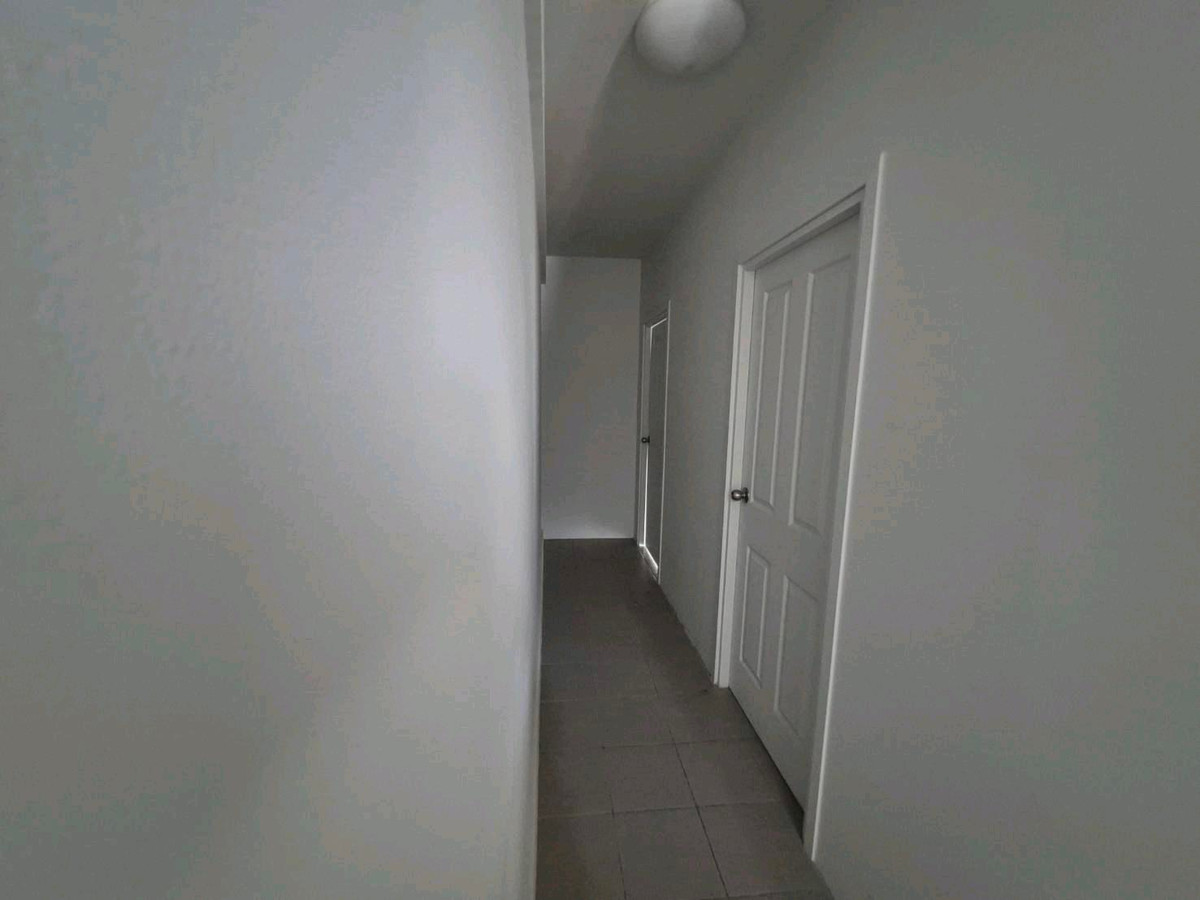 For RentShop HouseBang kae, Phetkasem : Commercial building for rent, 3.5 floors, Siri Avenue Phetkasem 81, 5 bedrooms, 3 bathrooms, 7 air conditioners. Every room, next to Phetkasem Road 81.