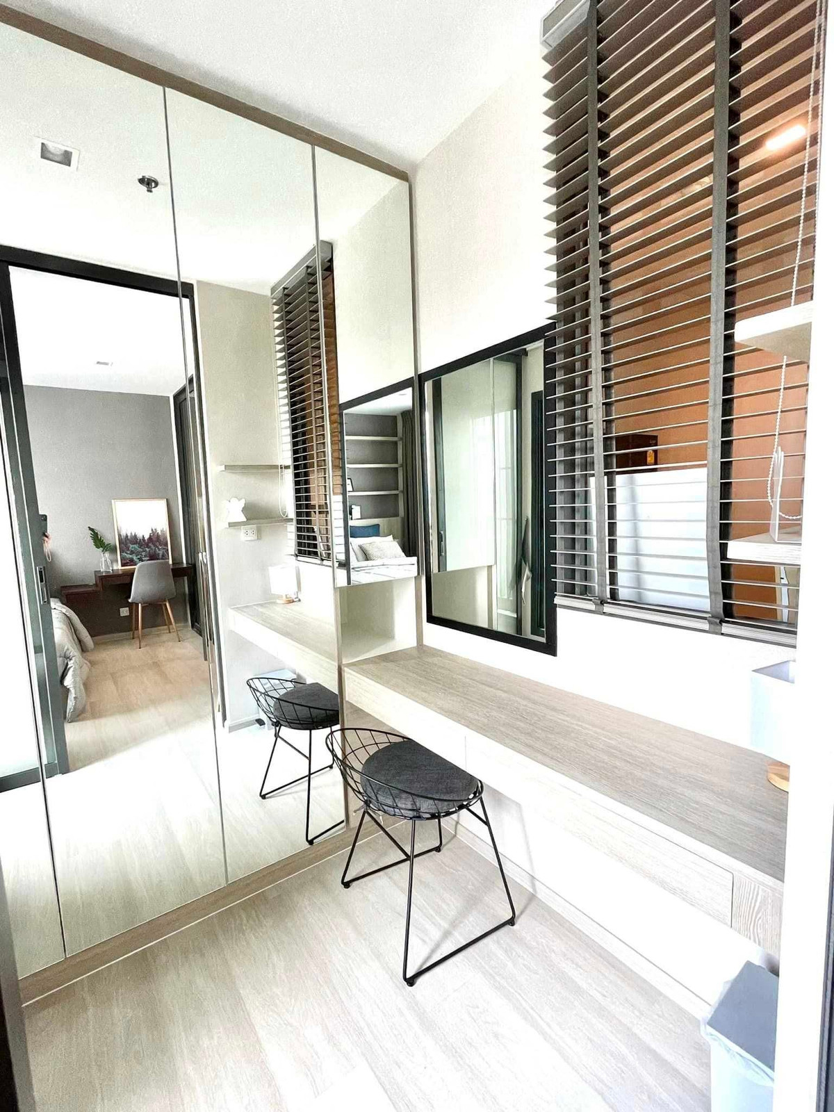 ให้เช่าคอนโดวิทยุ ชิดลม หลังสวน : For Rent Condo Life One wireless Fully Furnished(S05-0934)