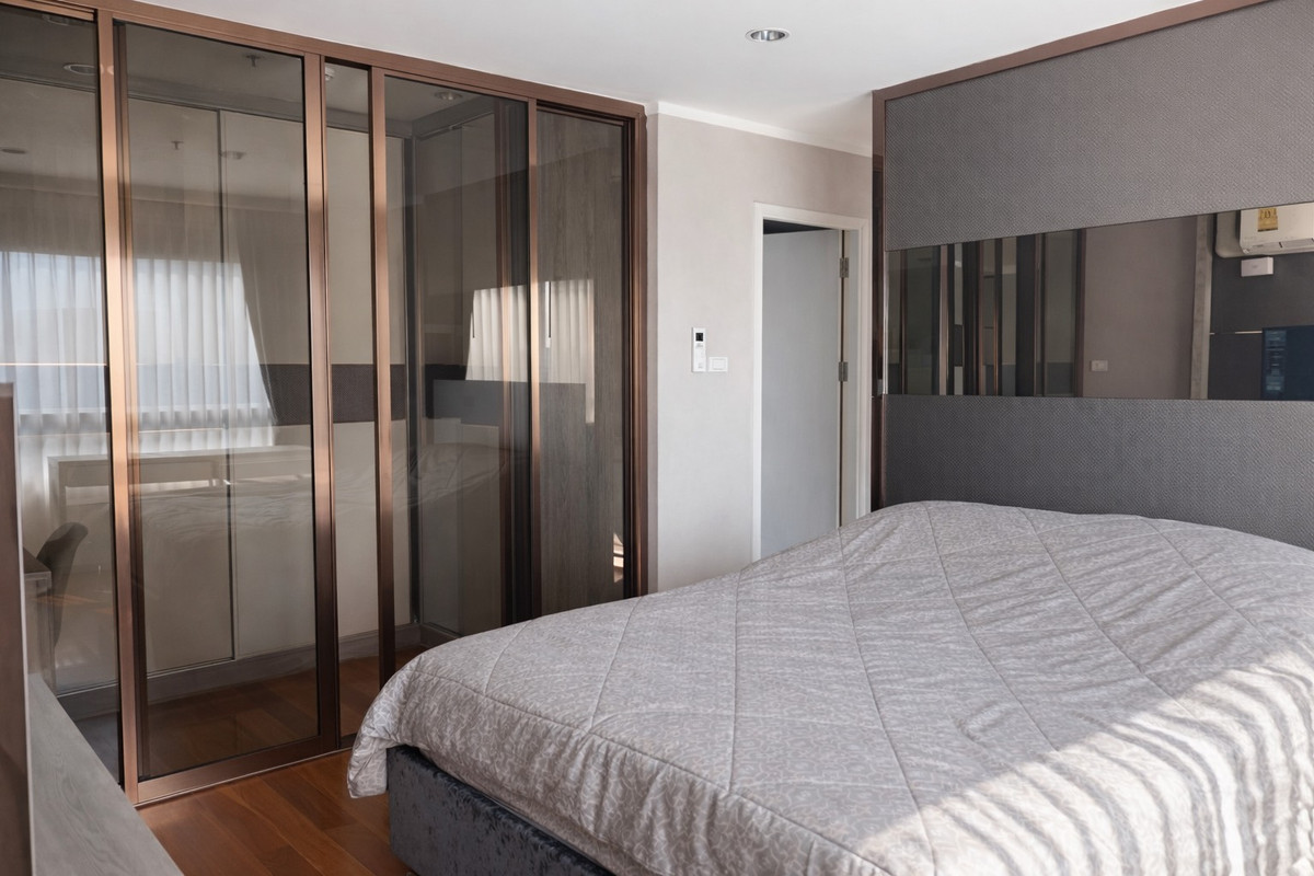 For RentCondoPattanakan, Srinakarin : For rent: Lumpini CondoTown Srinakarin – Hua Mak Station, specially decorated room, corner room, beautiful view.