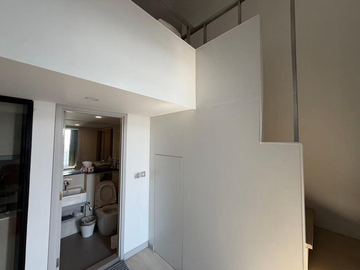 ให้เช่าคอนโดสาทร นราธิวาส : KnightsBridge Prime Sathon 37ตรม คอนโดลอฟท์ ให้เช่าเพียง 21000thb！