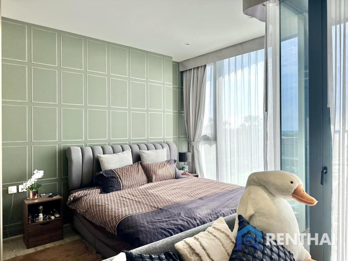 For SaleCondoPattaya, Bangsaen, Chonburi : Urgent Sale1-Bedroom Direct Sea View at Arom Wongamat Pattaya – Only  9.15 mb | Fully Furnished | Foreign Quota | Great Price!