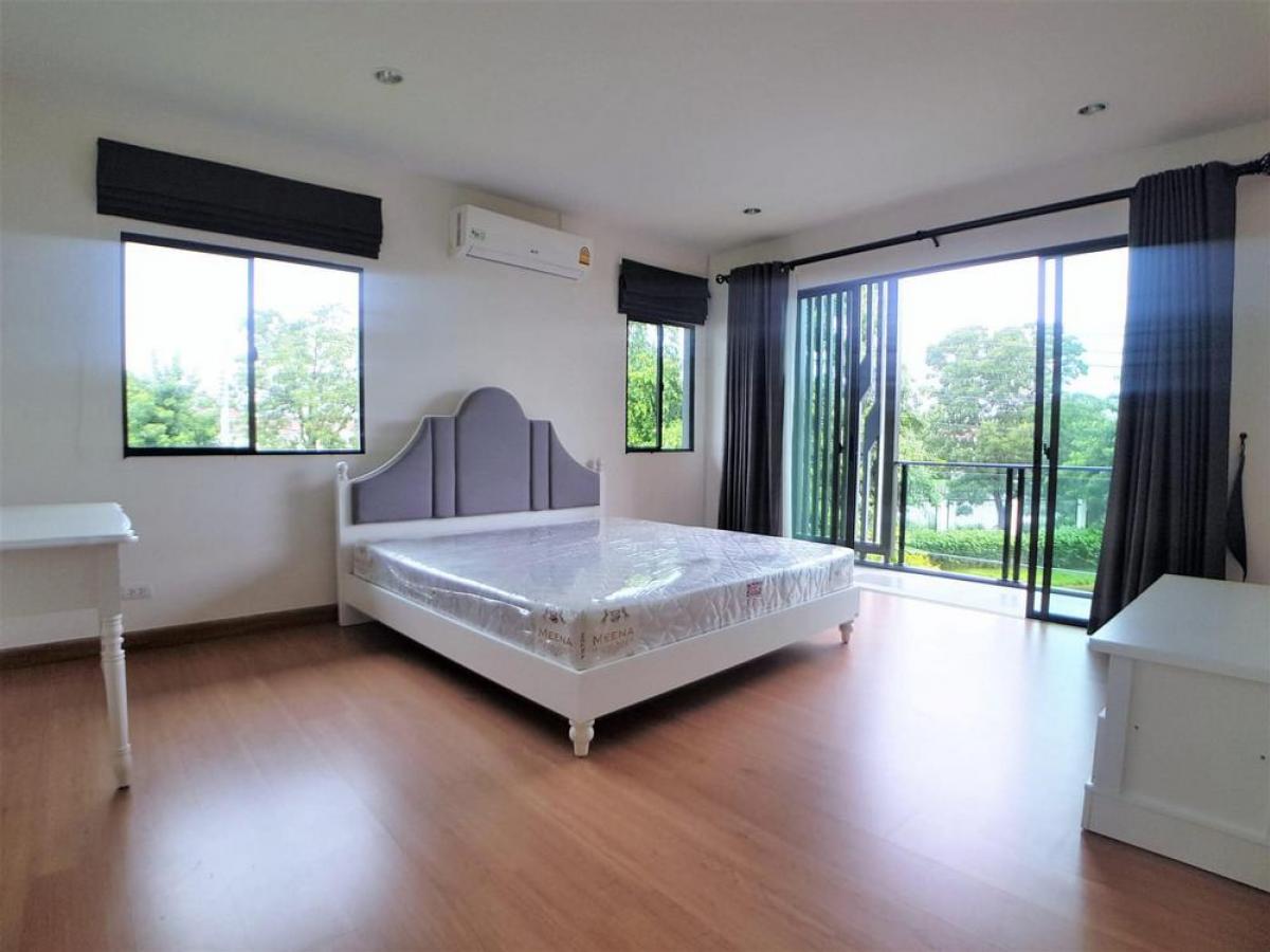 ขายบ้านพัฒนาการ ศรีนครินทร์ : 28/02/2026, บ้านมุมใหญ่สุดในโครงการ The Plant Exclusique พัฒนาการ 
3 ห้องนอน 4 ห้องน้ำ สุดส่วนตัว ราคาขาย 22 ล้านเท่านั้น!